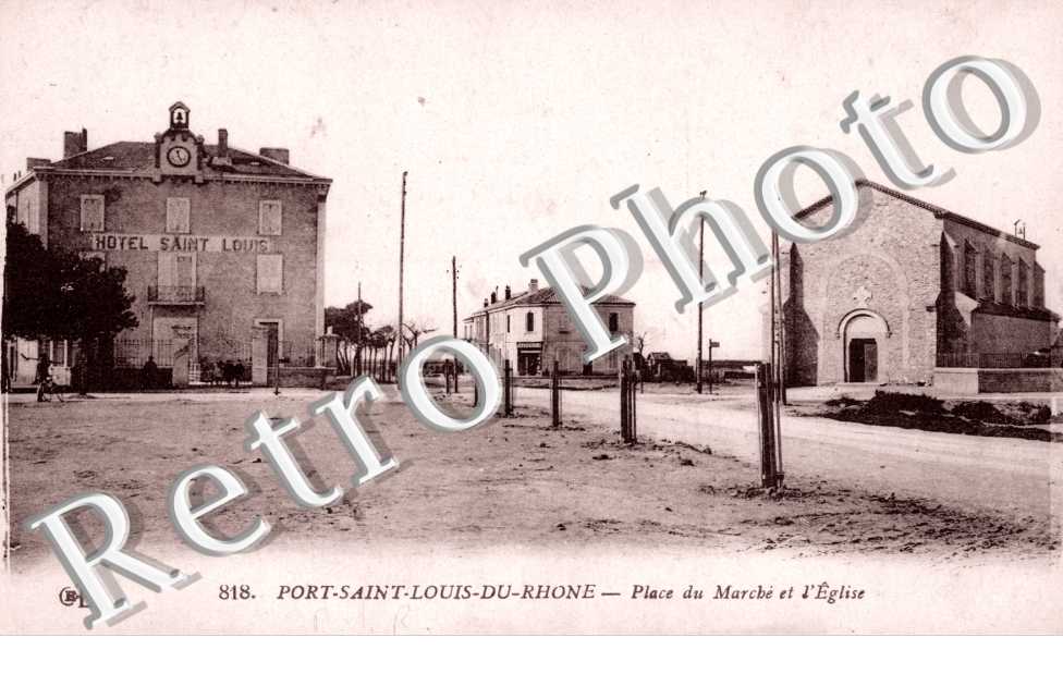 Place du Marche et l&#039;Eglise