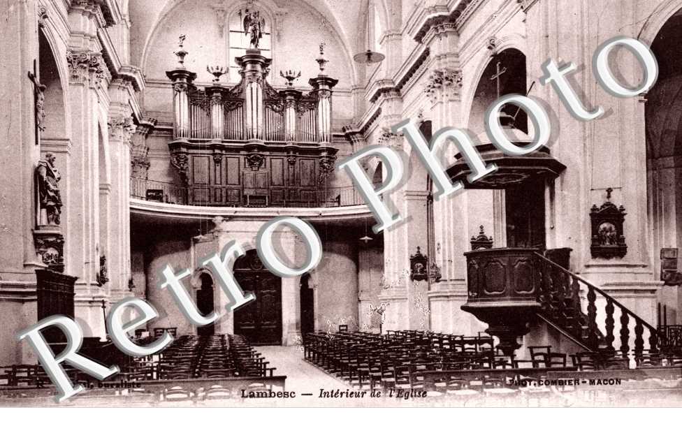 Interieur de l&#039;eglise