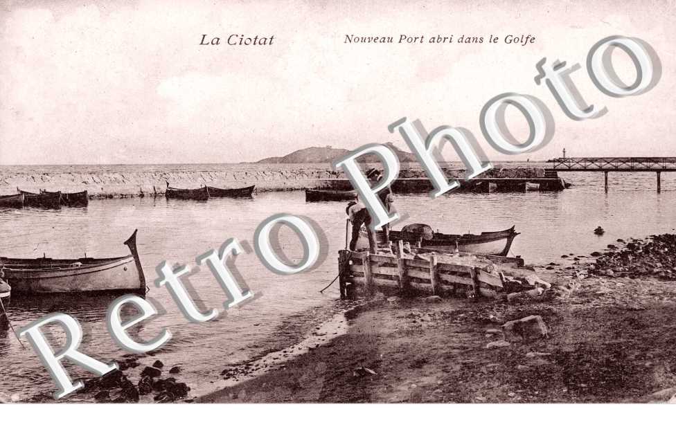 Nouveau port abri dans le golfe