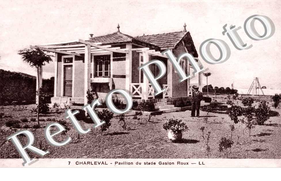 Pavillon du stade Gaslon Roux