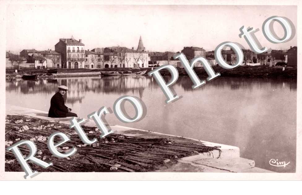 Le Port et Les Lices de la Mer