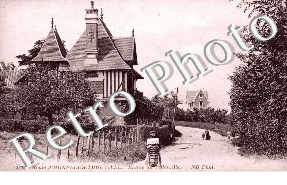 Route d&#039;Honfleur-Trouville - Entree de Villerville