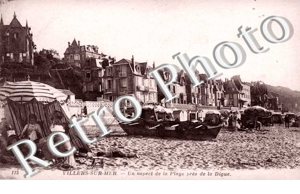 Villers-sur-Mer, un Aspect de la Plage pres de la Digue