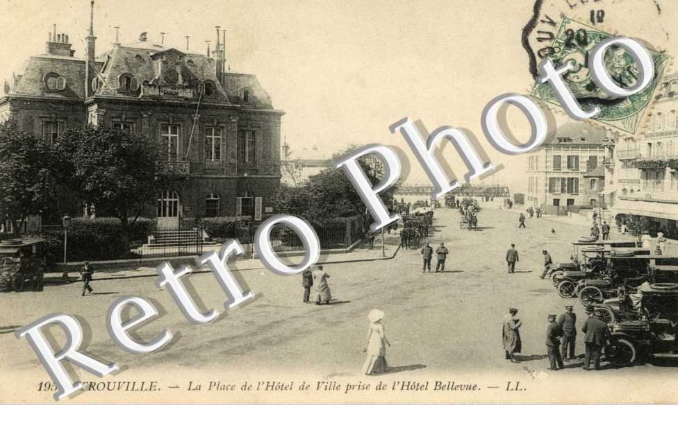 la Place de l&#039;Hotel de Ville