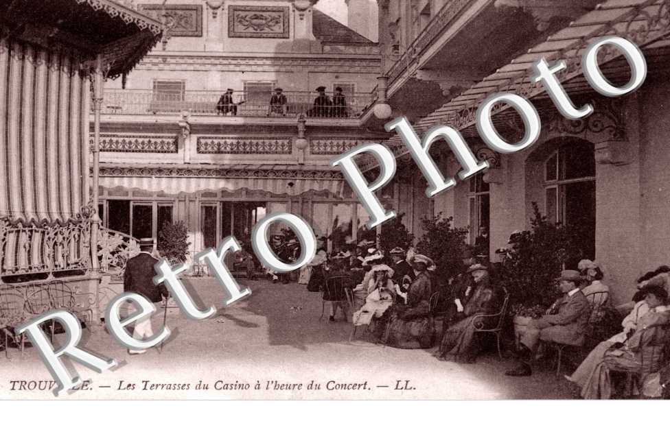 La Terrasse du casino a l&#039;heure du concert