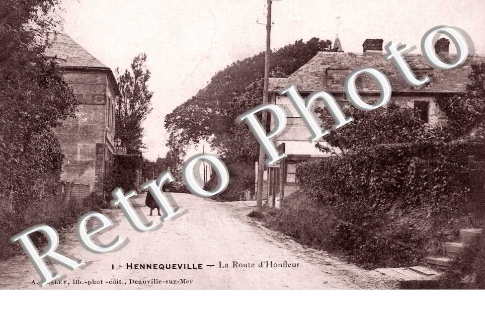 Hennequeville - La Route d&#039;Honfleur