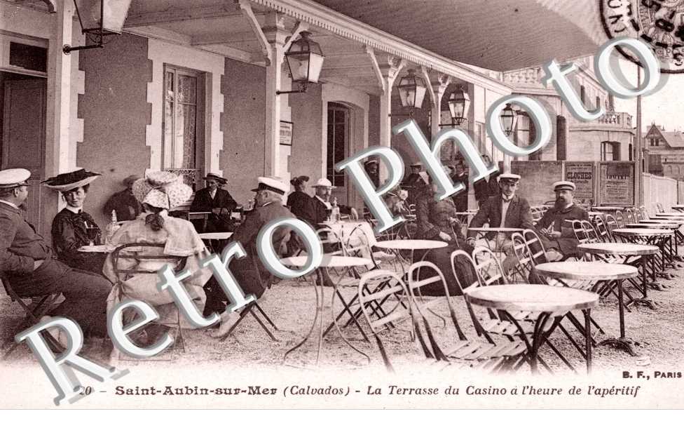 la Terrasse du Casino a l&#039;heure de l&#039;aperitif