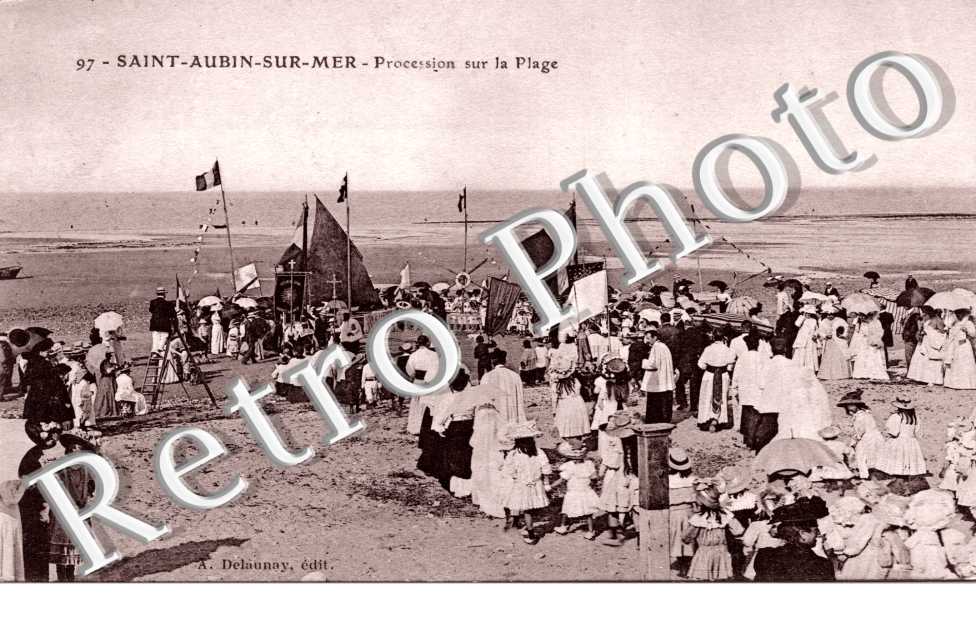 procession sur la plage