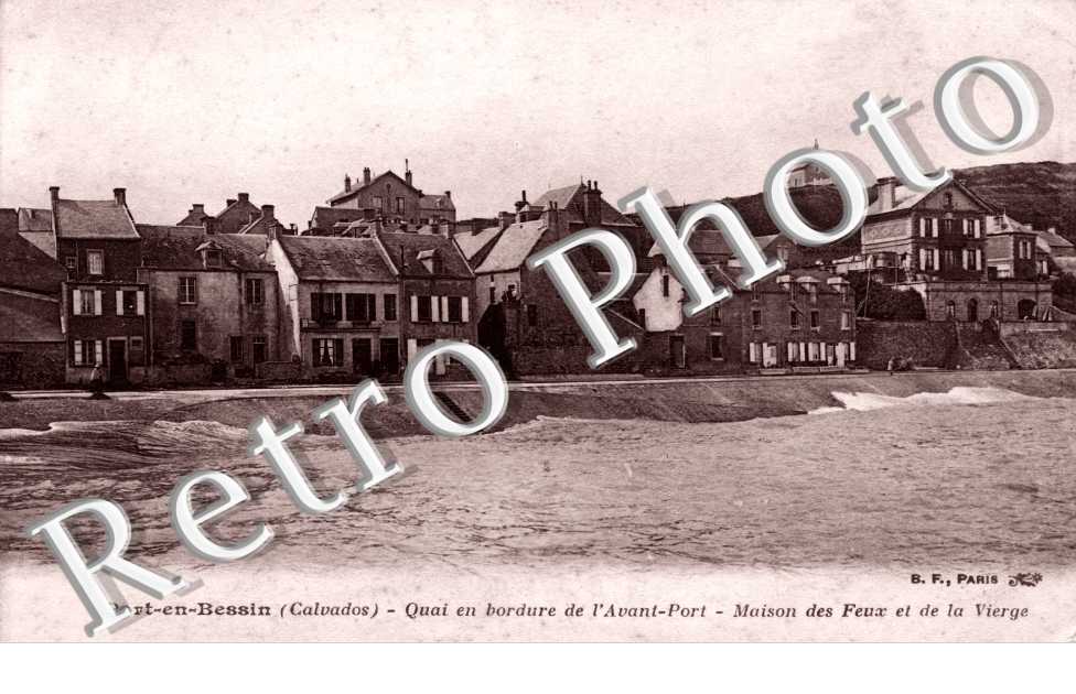 Quai en bordure de l'Avant Port, Maison des Feux et de la Vierge