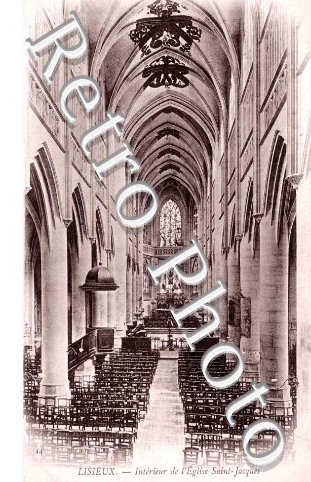 Inteireur de l&#039;eglise Saint Jacques