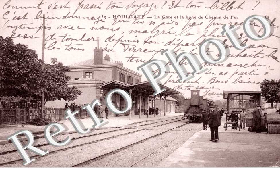 la gare et la ligne de chemin de fer