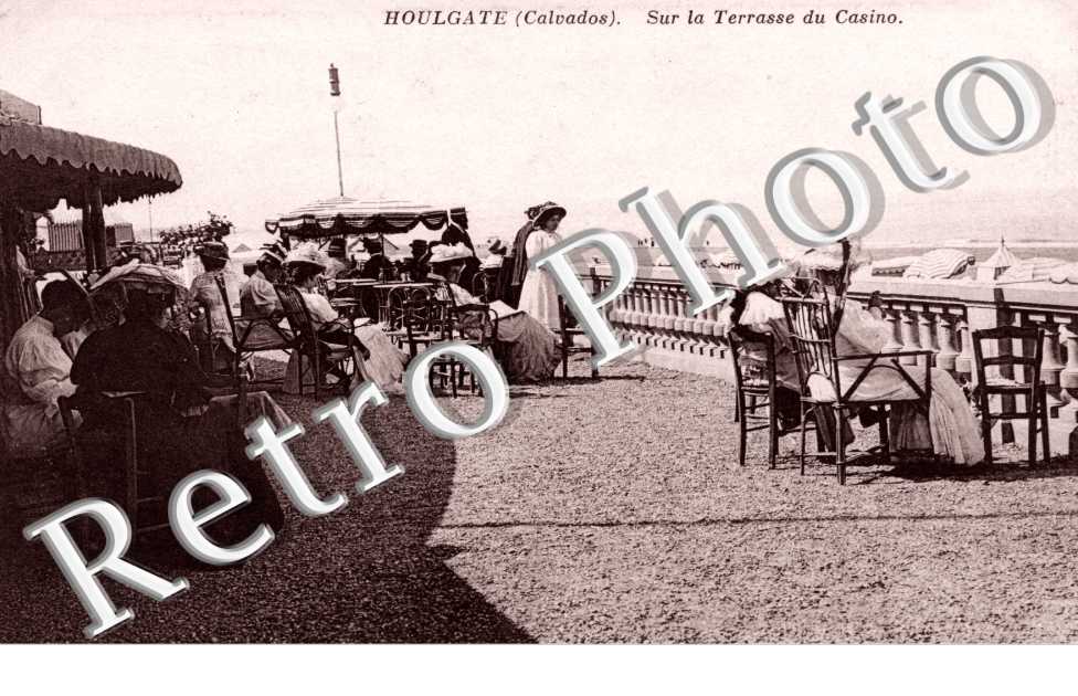 Sur la Terrasse du Casino 