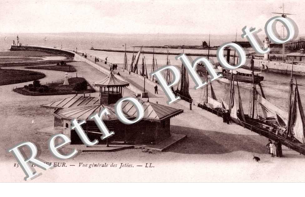 Vue Generale des Jetees