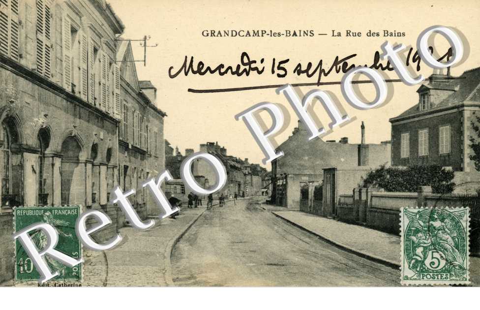 La rue des bains