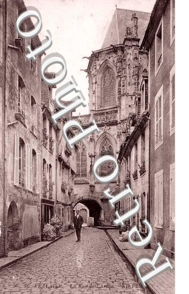 la rue de l&#039;Arche