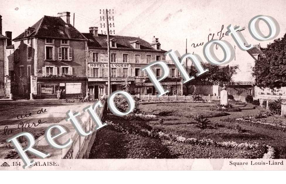 Square louis liard