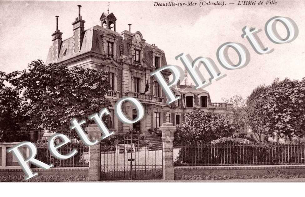 L'Hotel de Ville