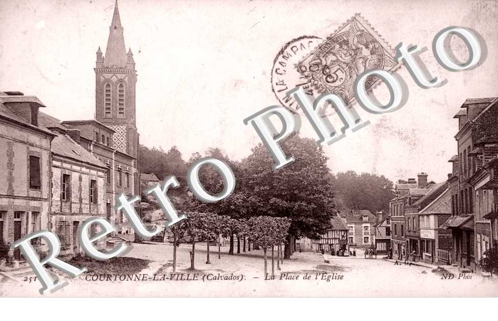 Courtonne la Ville la place de l&#039;Eglise