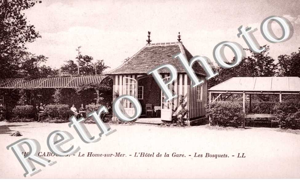 l&#039;hotel de la Gare, les Bosquets