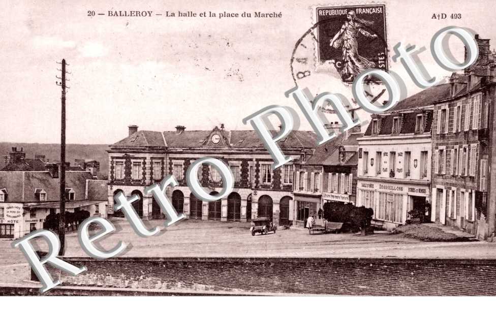 La halle et la place du marche