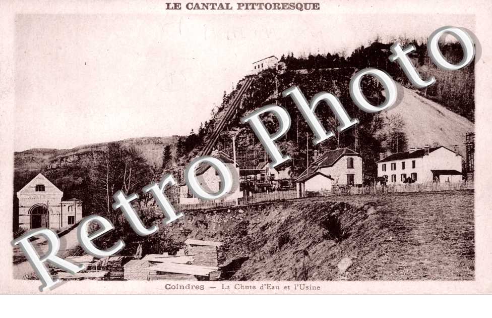 La chute d&#039;eau et l&#039;usine