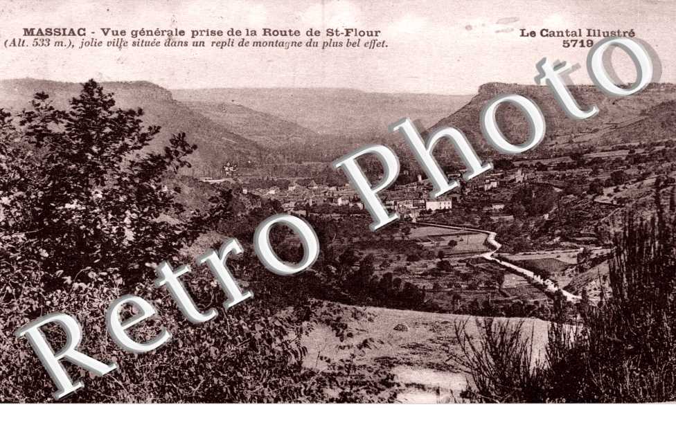 VueGenerale prise de la route de Saint Flour