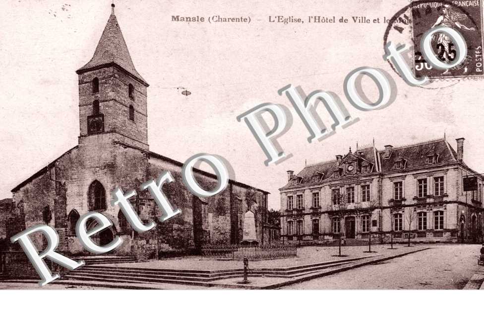 L&#039;Eglise, Hotel de Ville et le Moulin