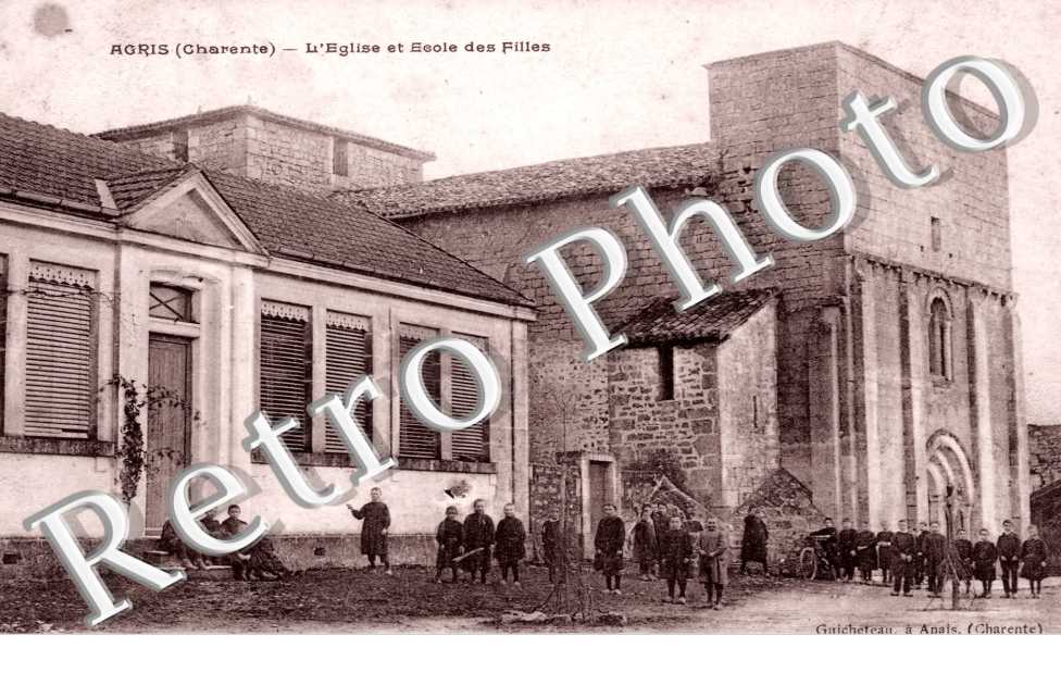 Eglise et Ecole des Filles