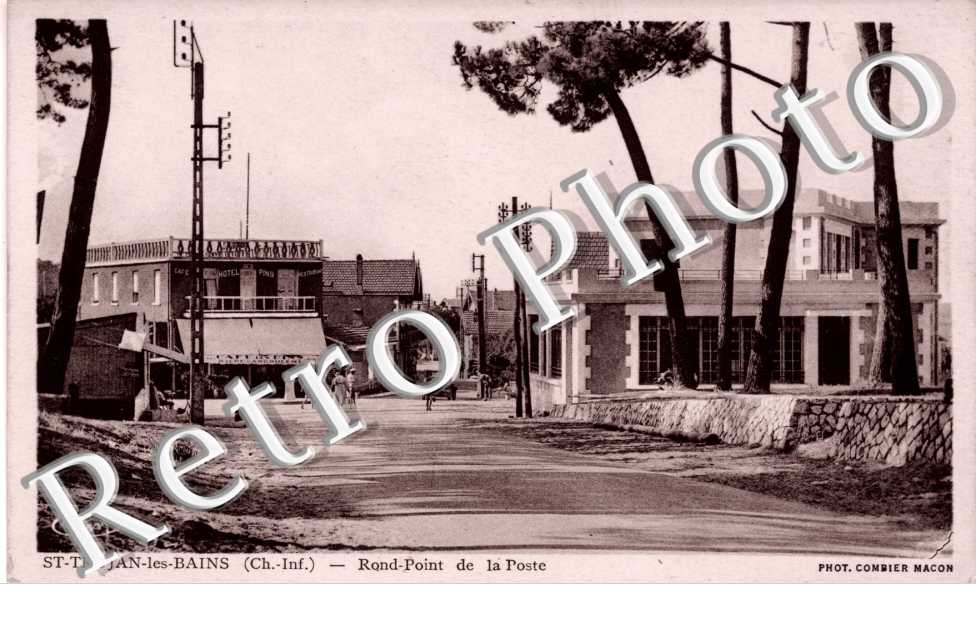 Rond point de la Poste