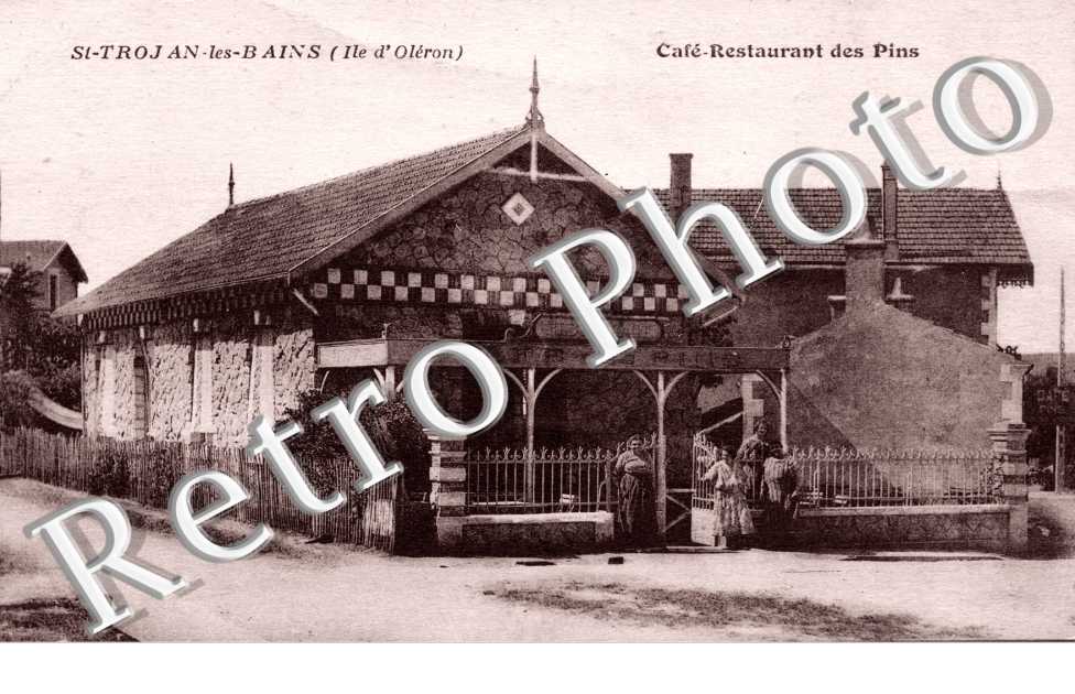 Cafe Restaurant des Pins