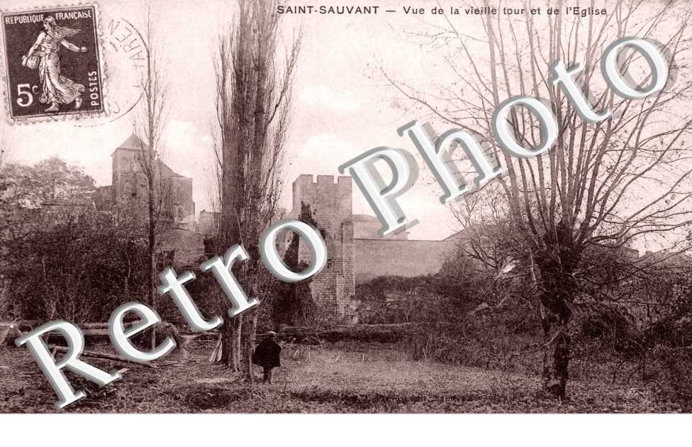 vue de la vieille tour et de l&#039;eglise