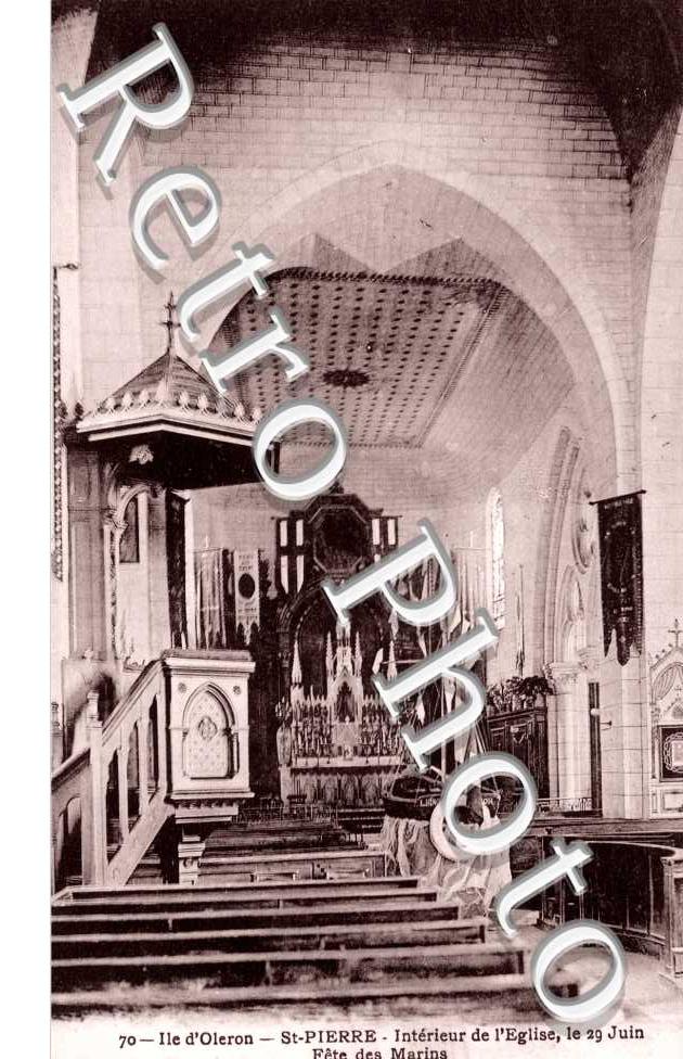 Interieur de l&#039;Eglise Fete des Marins