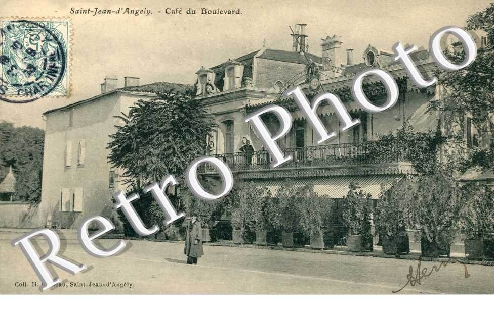 Cafe du Boulevard