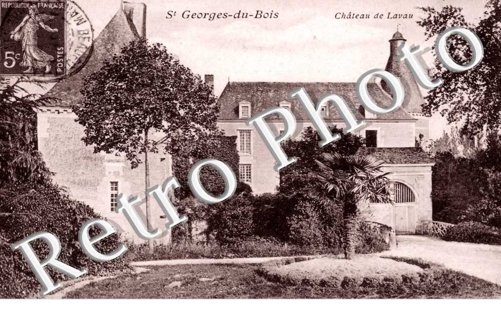 chateau de Lavau