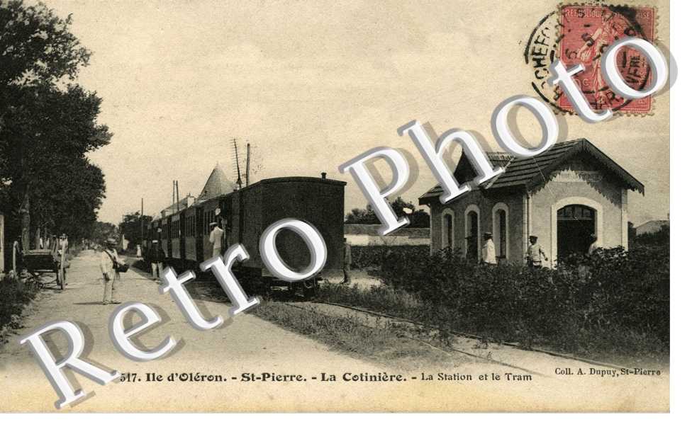 La station et le tram