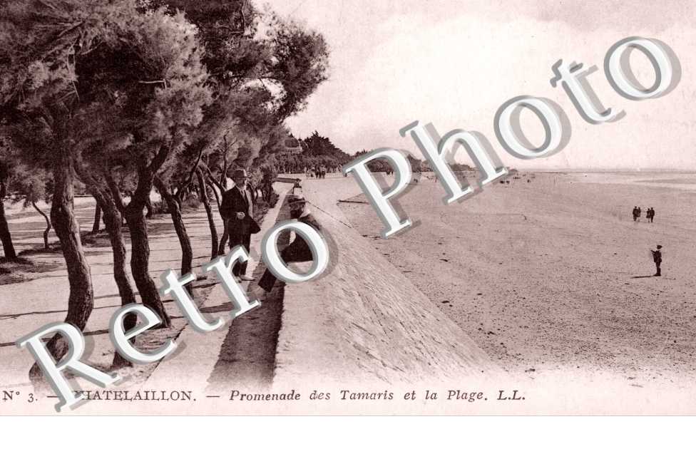 Promenade des Tamaris et la  plage