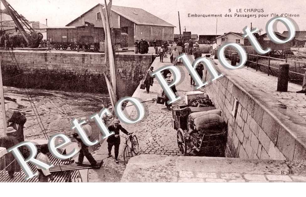 Embarquement des Passagers pour l&#039;Ile d&#039;Oleron