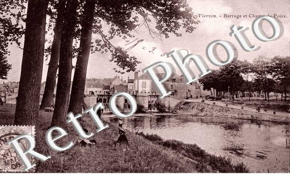barrage et champ de foire