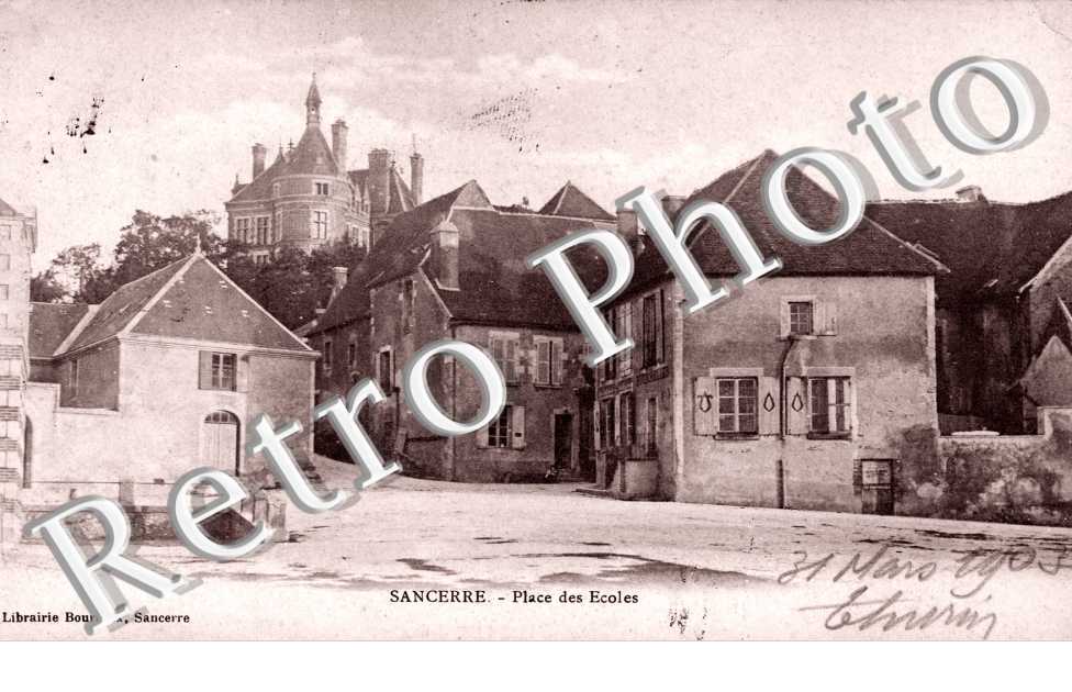 Place des Ecoles
