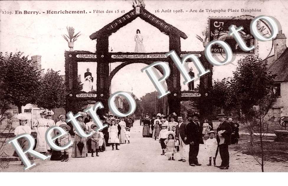 fetes des 15 et 16 aout 1908 arc de triomphe place dauphine