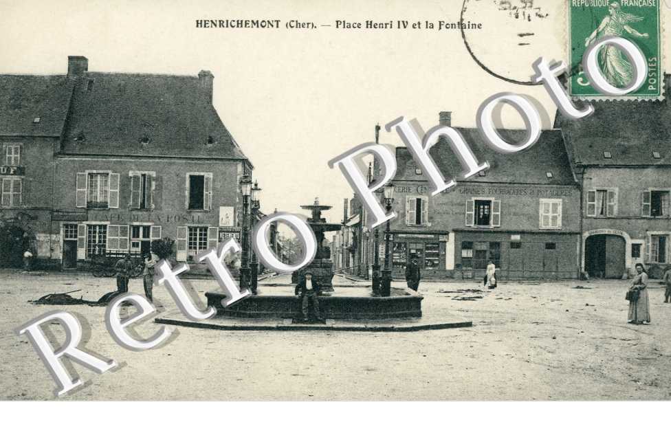 Place Henri IV et la Fontaine