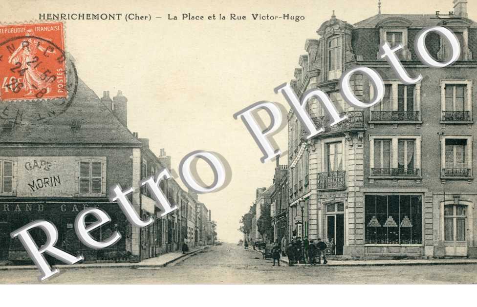 La Place et la Rue Victor Hugo