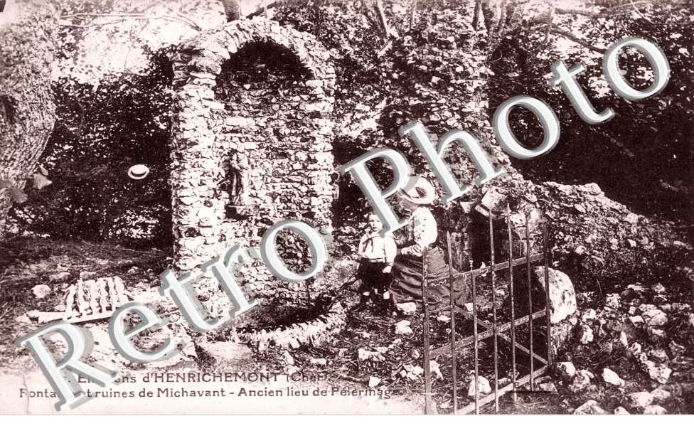 Fontaine et Ruines de Michavant