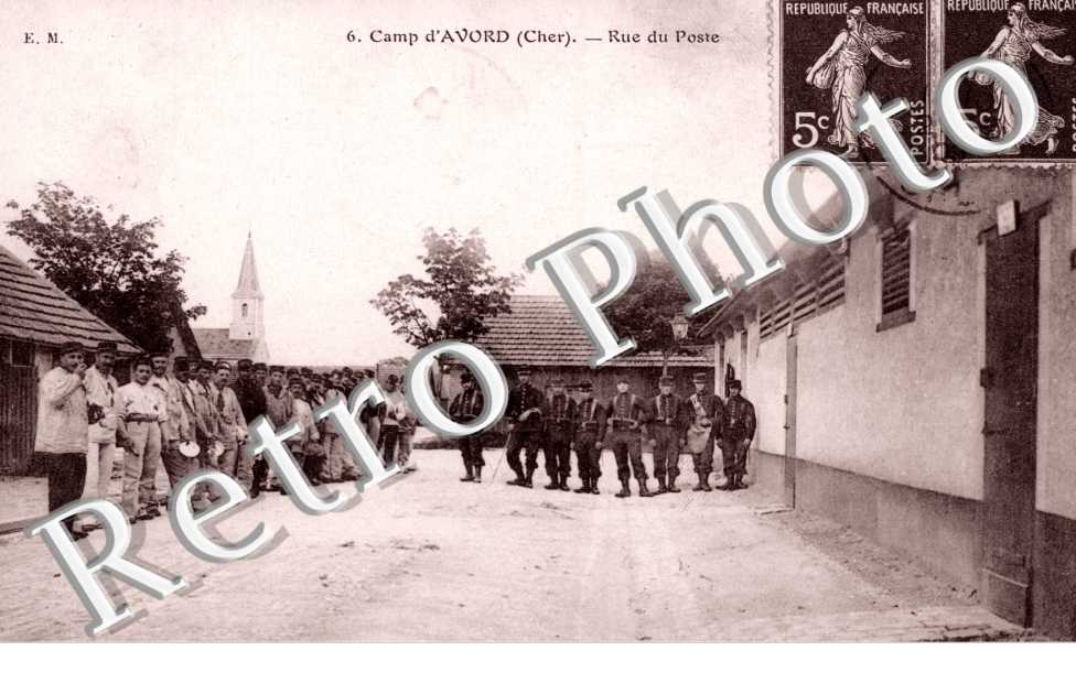 le Camp - rue du Poste