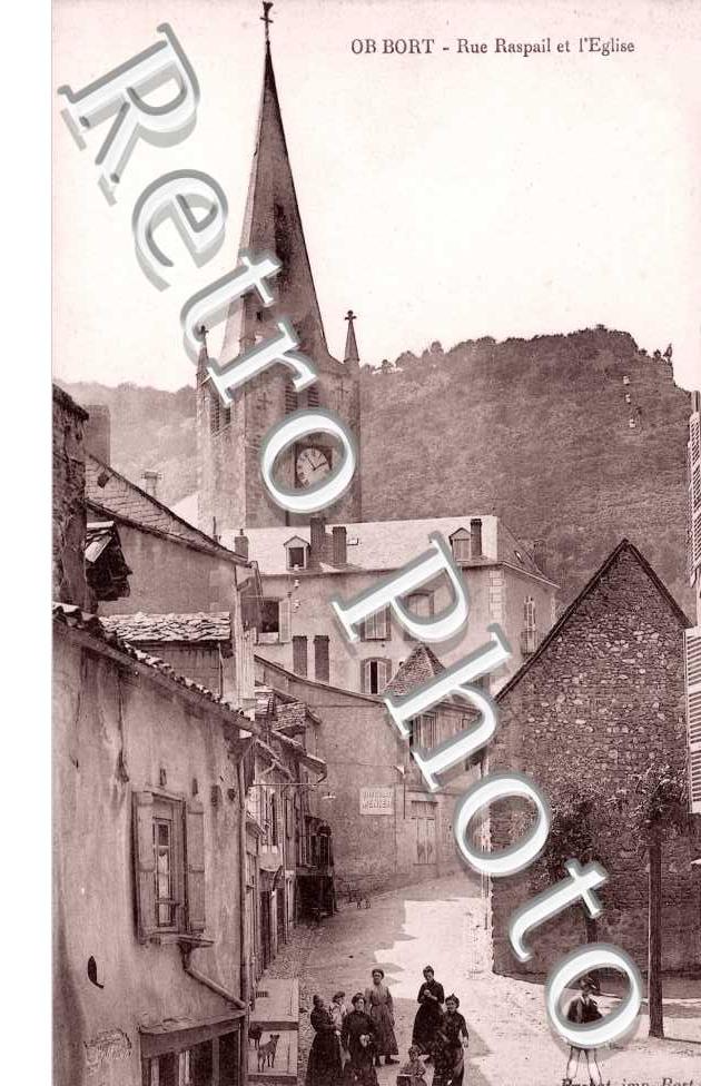 Rue Raspail et l'Eglise