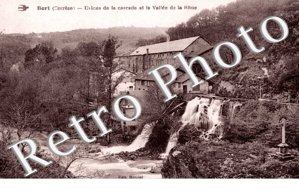 Usines de la cascade et Vallee de la Rhue
