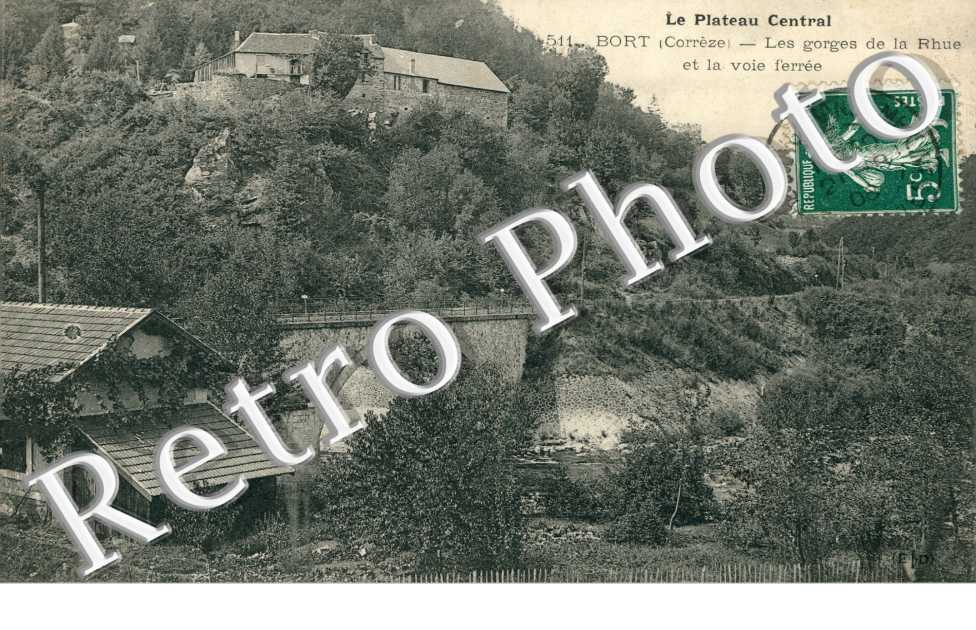 Les gorges de la Rhue et la voie ferree