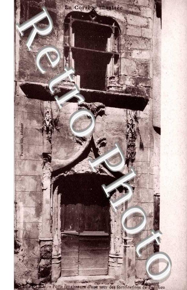 Porte renaissance d'une tour des fortifications