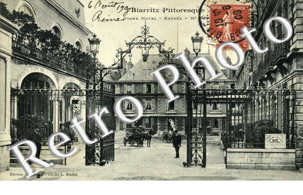 Grand Hotel - Entree