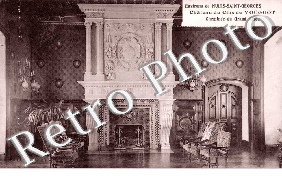 Chateau du Clos Vougeot - Cheminee du Grand Salon